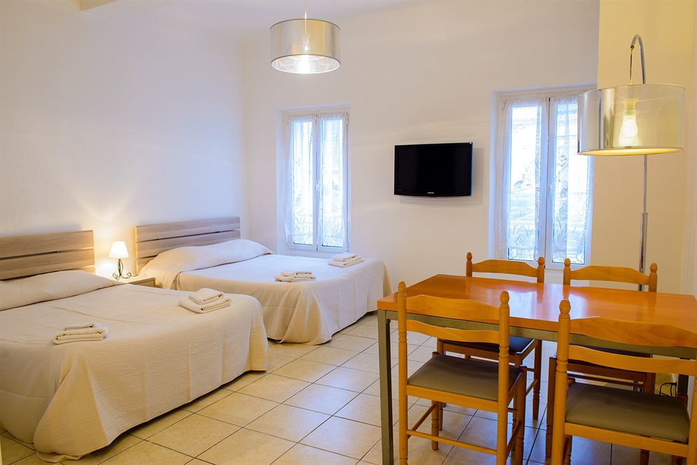 Studios Parisiens Cannes Luaran gambar